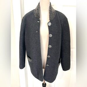Women’s Coat